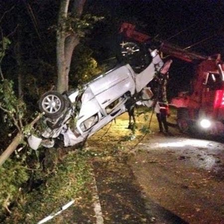 Rob's crashed 2009 SUV